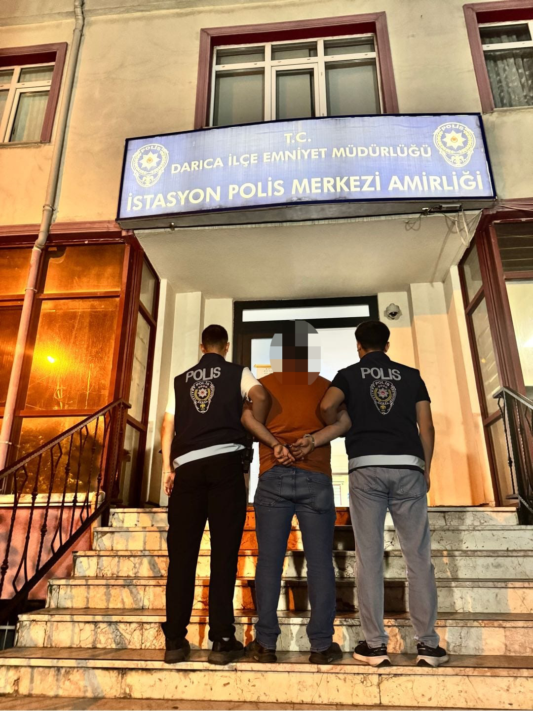 Kocaeli'de Dolandırıcılık Suçundan Aranan Hükümlü Yakalandı