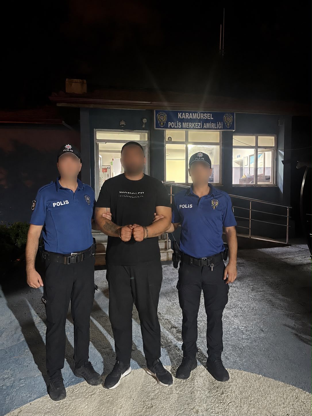 Karamürsel'de Hırsızlık Suçundan Aranan Şahıs Yakalandı