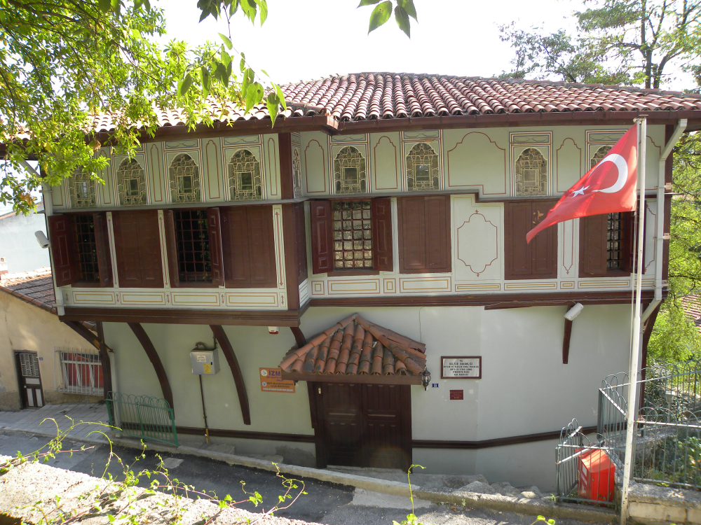 Saatçi̇ Ali̇ Efendi̇ Konaği-i̇zmi̇t