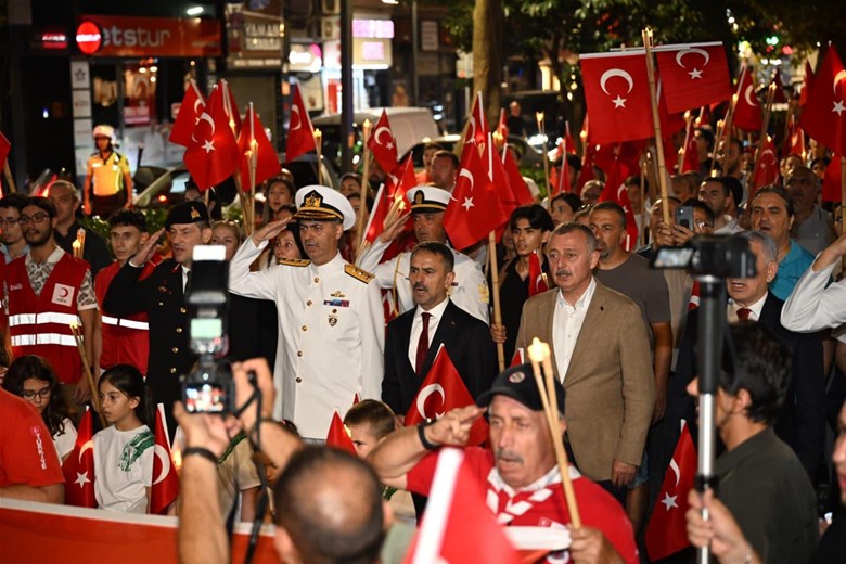 Kocaeli'de 30 Ağustos Zafer Bayramı’nın 104. Yılı Coşkuyla Kutlandı