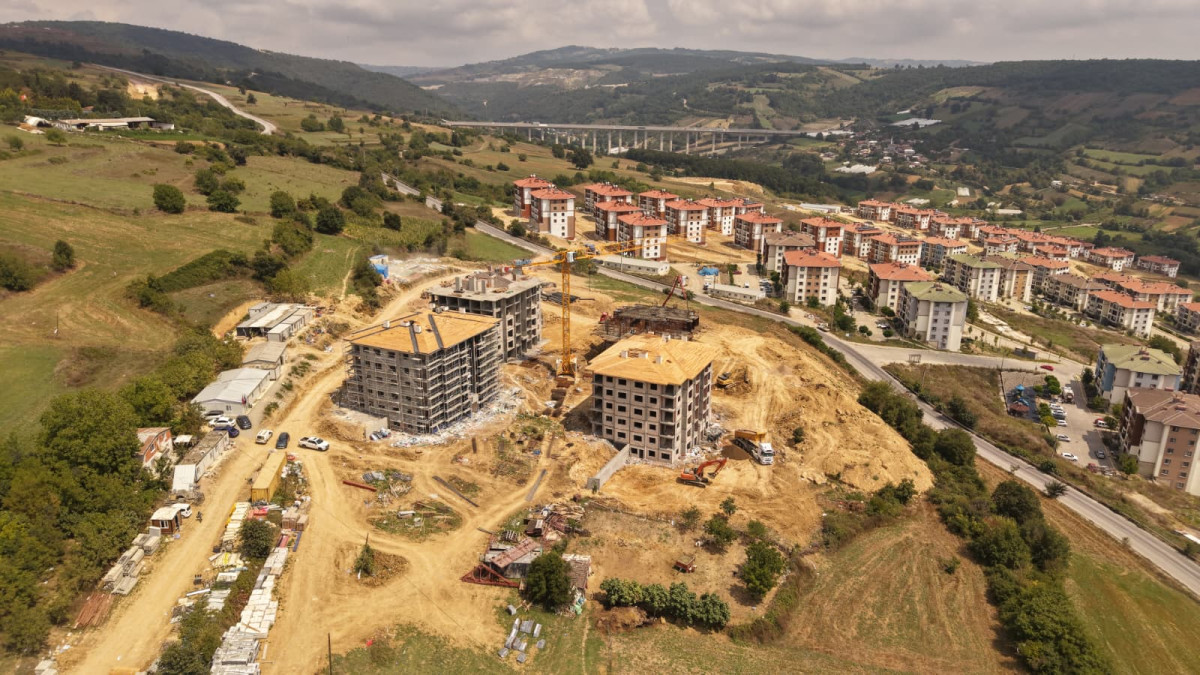 Kocaeli Sepetçiler Mahallesi'nde Modern Adliye Lojmanları İnşaatı Devam Ediyor