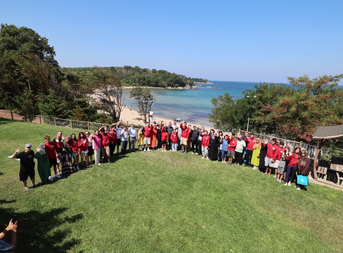 Kandıra'da Başarılı Öğrenciler ve Sporculara Ödül Kampı Düzenlendi