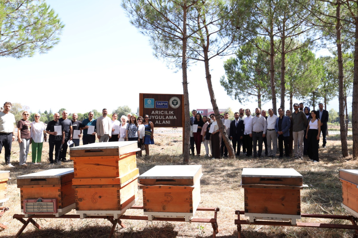 Kocaeli Tarım Akademisi'nde Arıcılık Eğitimi Sertifikaları Sahiplerini Buldu