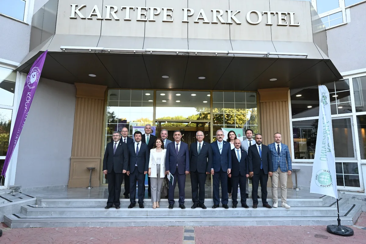 Batı Karadeniz Üniversiteleri Birliği Rektörleri Kocaeli Üniversitesi'nde Toplandı
