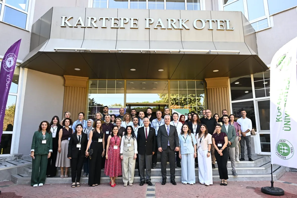 Kocaeli Üniversitesi'nde Batı Karadeniz Üniversiteleri TÜBİTAK Projeleri Eğitim ve İş Birliği Kampı Başladı