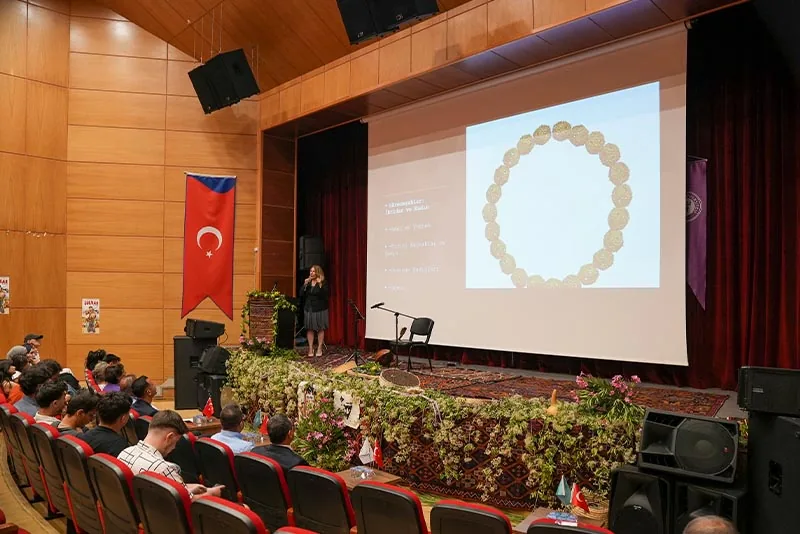 9. Uluslararası Gülnar Bilim ve Kültür Etkinlikleri Kocaeli Üniversitesi'nin Katkılarıyla Gerçekleştirildi