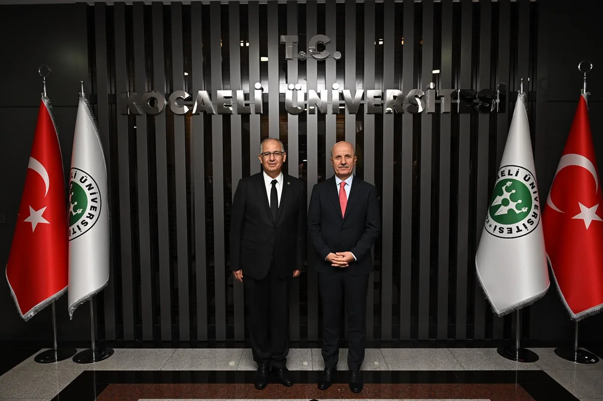 YÖK Başkanı Prof. Dr. Erol Özvar, Kocaeli Üniversitesi'ni Ziyaret Etti